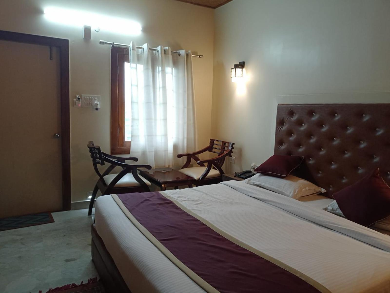 Changs Resort Kaharpara Buitenkant foto