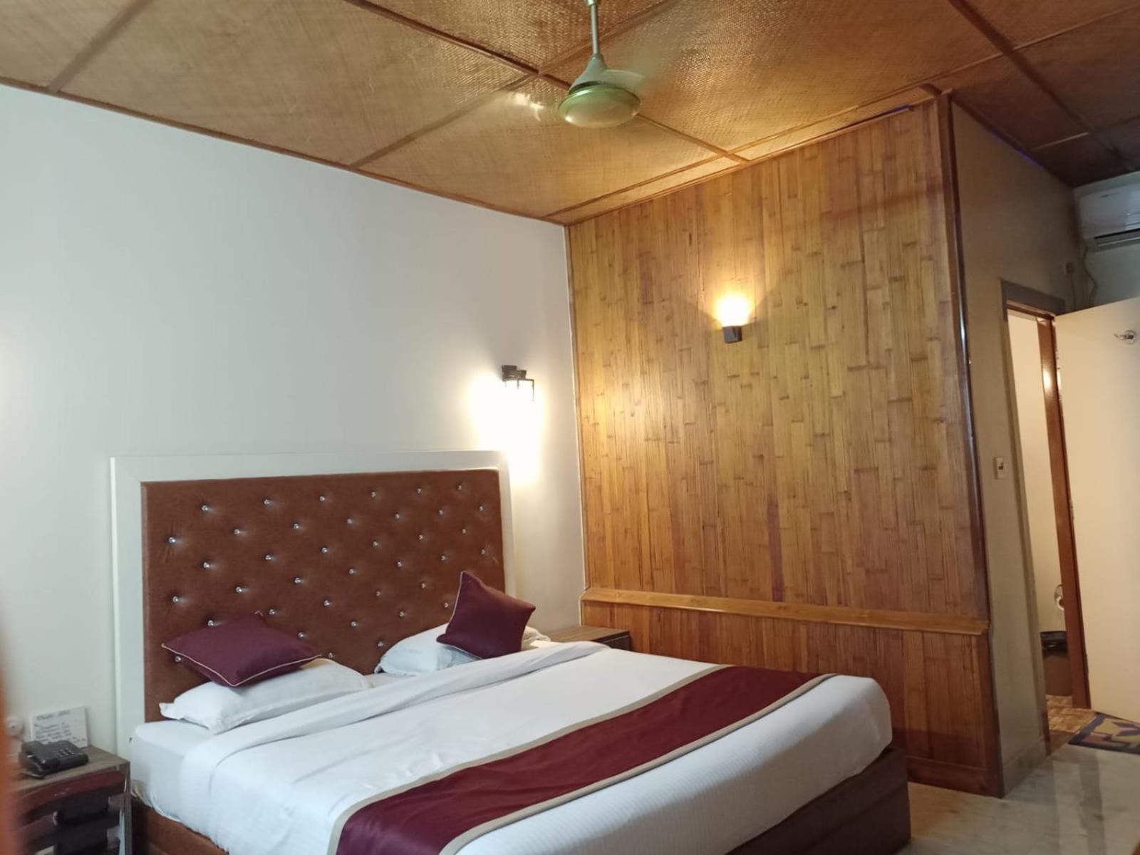 Changs Resort Kaharpara Buitenkant foto